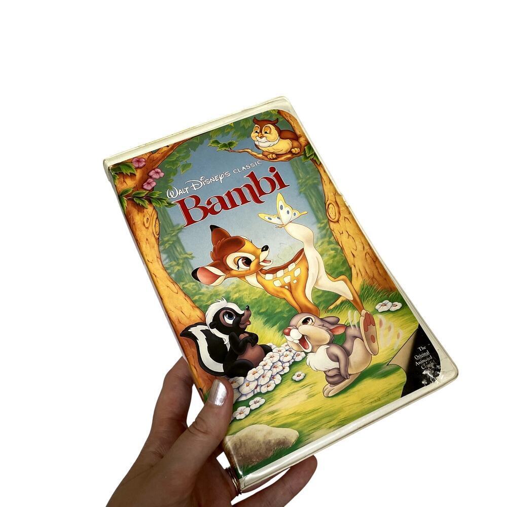 Disney's Bambi VHS Tape - Classic Animated Movie Black Diamond